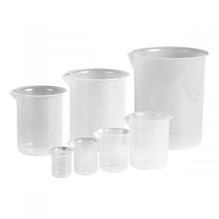 Plastic low form beaker with molded graduations