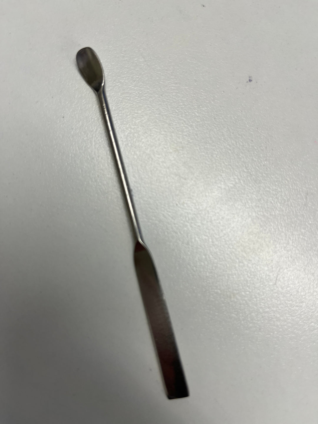 Micro spatula with spoon