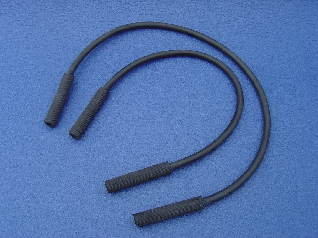 Black nitrile rubber bunsen tubing with reinforced ends, 600mm