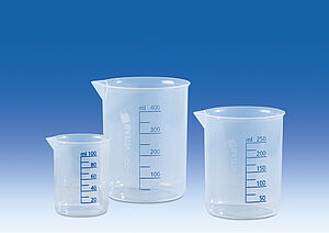 Griffin beakers, PP, raised blue scale