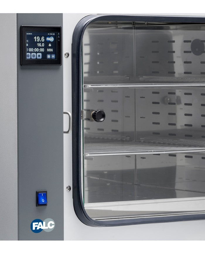 Oven - Natural ventilation with touch screen display